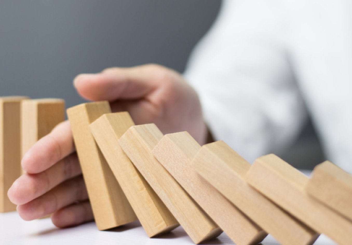 컴플라이언스 기반 거버넌스, 책임을 최우선으로